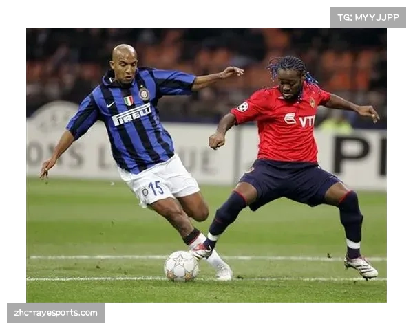 阿森纳阵型在433与3241间自由切换，边后卫内收制造人数优势